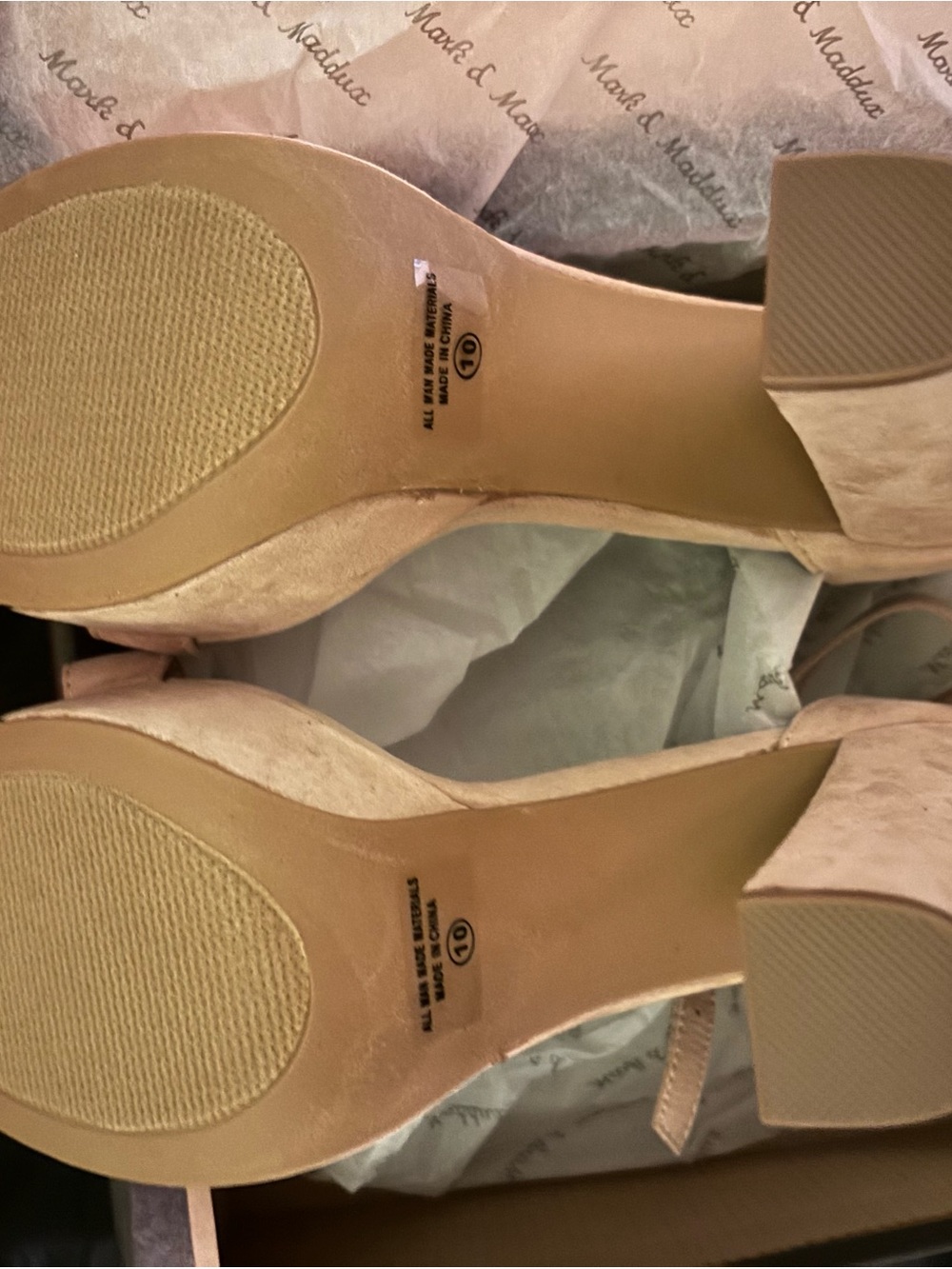 Heels - Picture 6 of 6